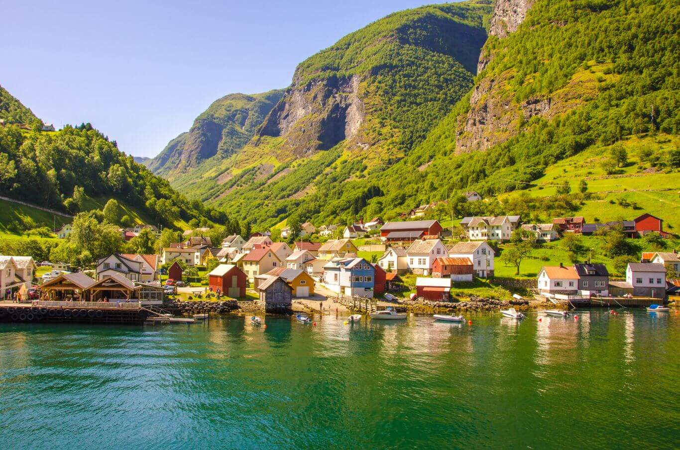 Win a Holland America Line cruise to Norway with IGLU Cruise